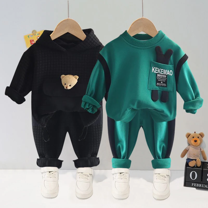 

От 0 до 5 лет Новинка весна-осень 2022, повседневный пуловер с капюшоном для девочек с мультяшным медведем, Черный свитшот с карманами для мальч...