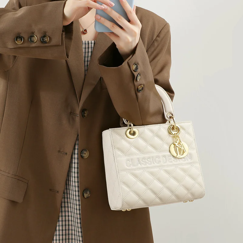 Женская сумка через плечо