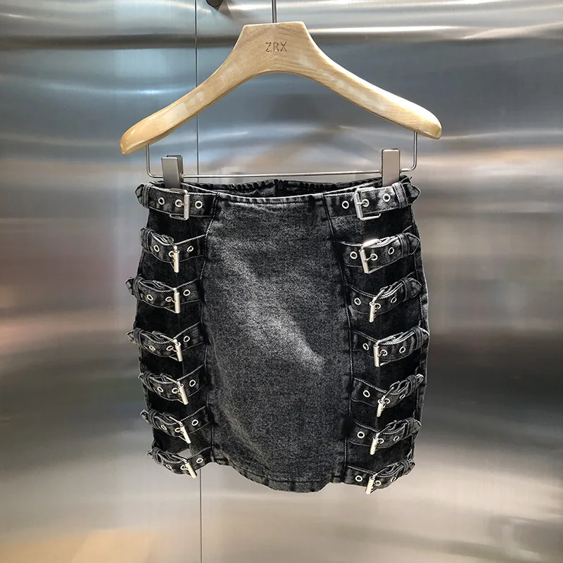 

Women's 2023 Spring and Summer New Heavy Industry Design High Waist Street Individualized Eyelet Buckle Denim Skirt