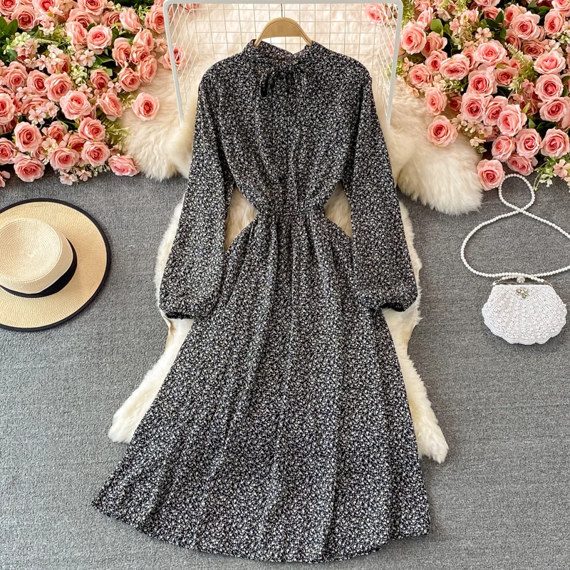 Женское винтажное платье с длинным рукавом розовое цветочным принтом в стиле