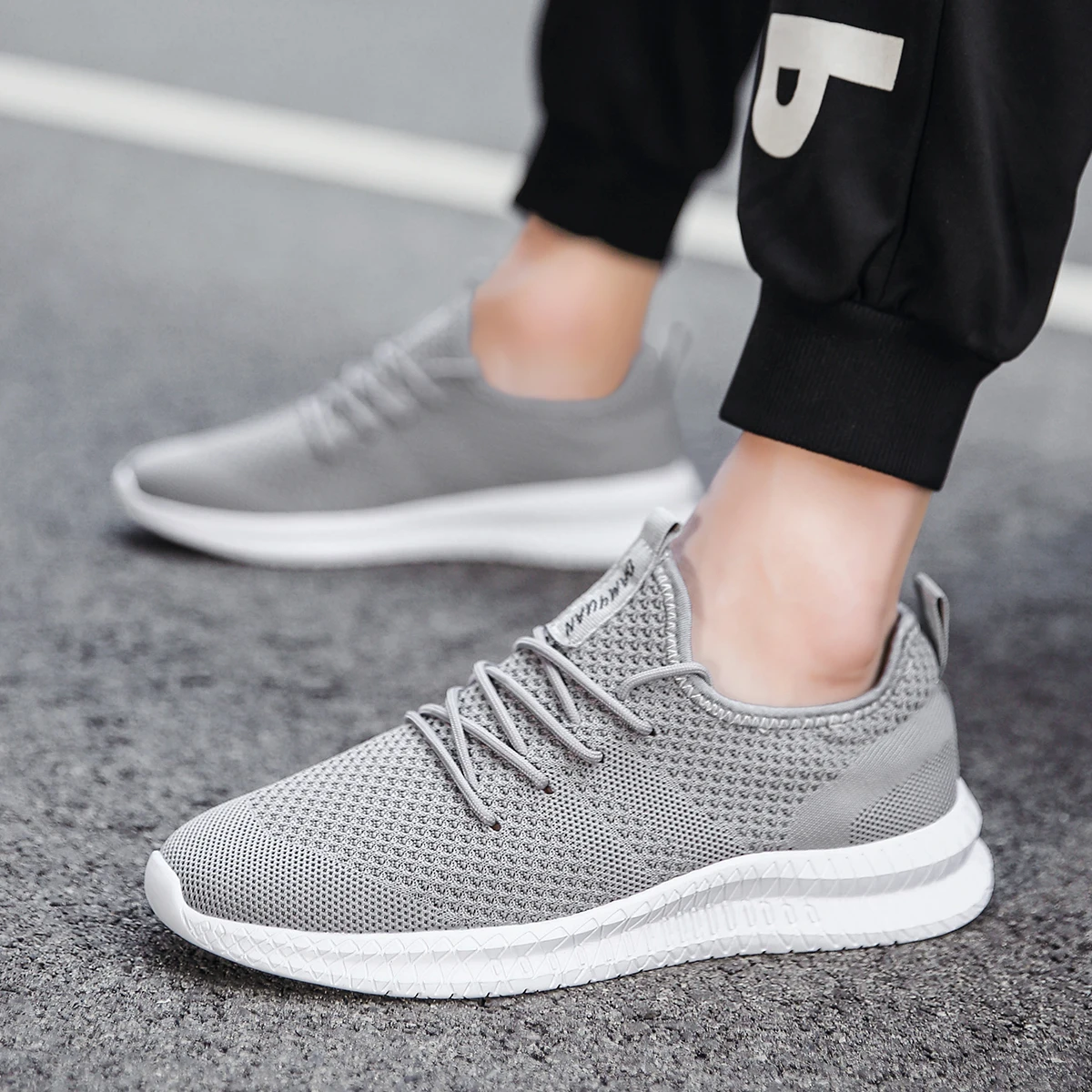 Damyuan Running Shoes for Men Sneakers Flying Woven Comfortable Breathable Shoes Casual Man Jogging Men Sport Shoes Gym Trainers