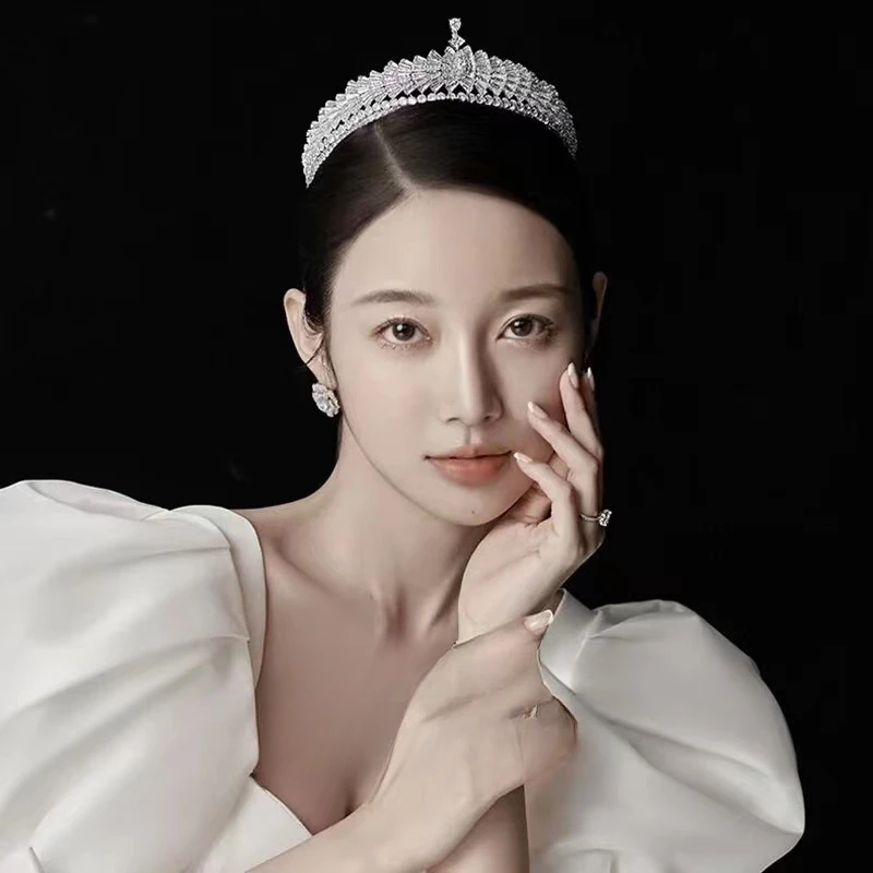 

New Crown Headdress Wedding Dress Accessories Wedding Headdress Alloy Diamond Crystal Birthday Crown