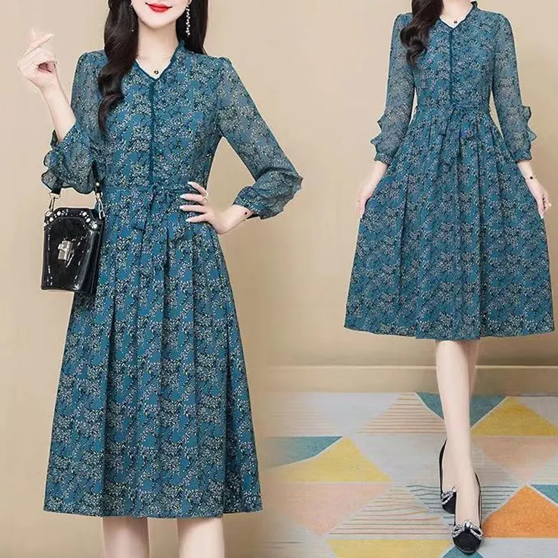 Женское офисное платье миди с винтажным принтом элегантное V-образным вырезом и