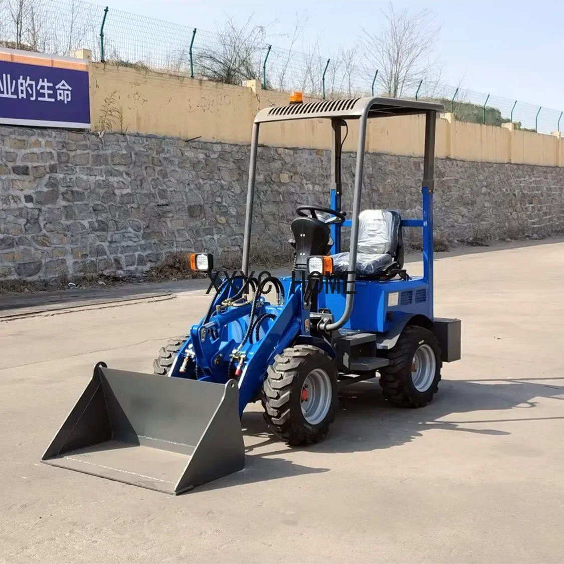 Электрический мини-колесный погрузчик HT604