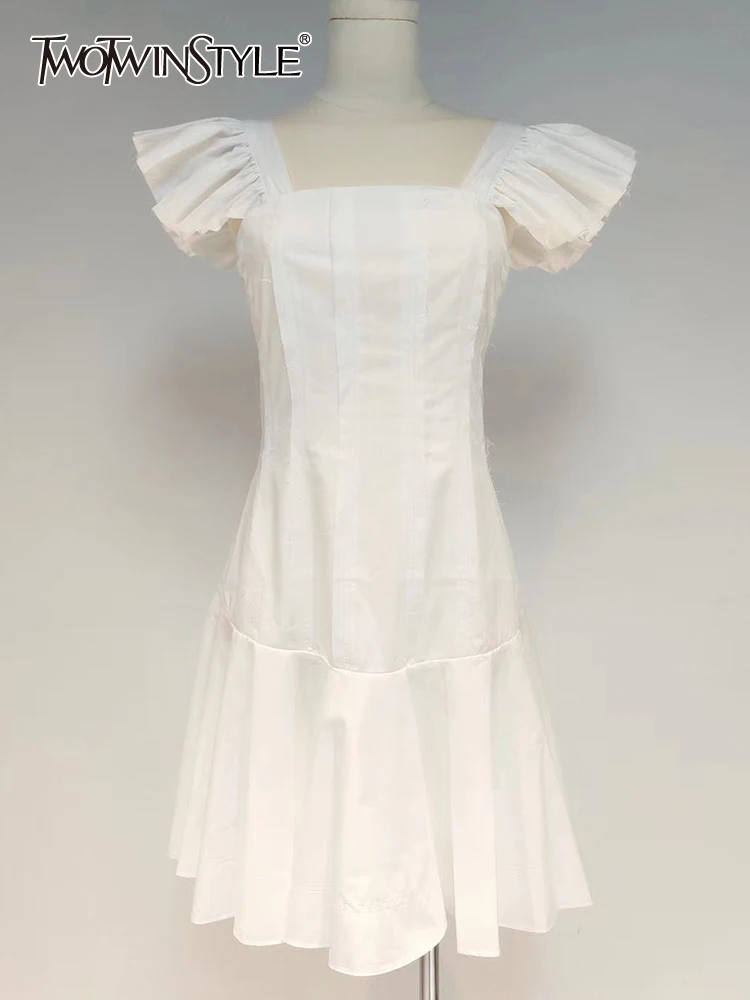 

TWOTWINSTYLE повседневное белое платье для женщин с квадратным воротником и рукавами-крылышками, высокая талия, однотонные мини-платья, женская м...