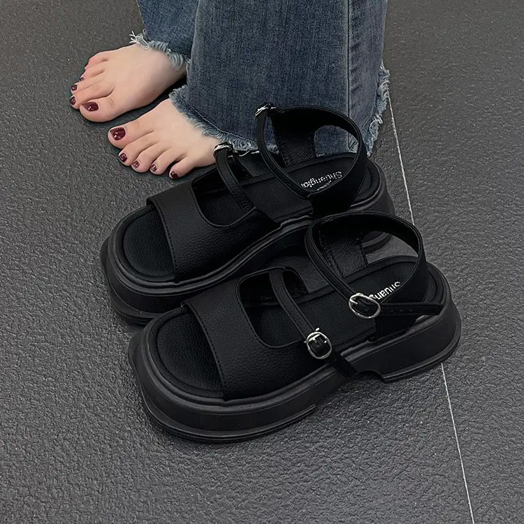 2023 Summer New Versatile Casual Sandals Fashion Matsuke Thick Sole Comfortable White Beach Holiday Women's Shoes