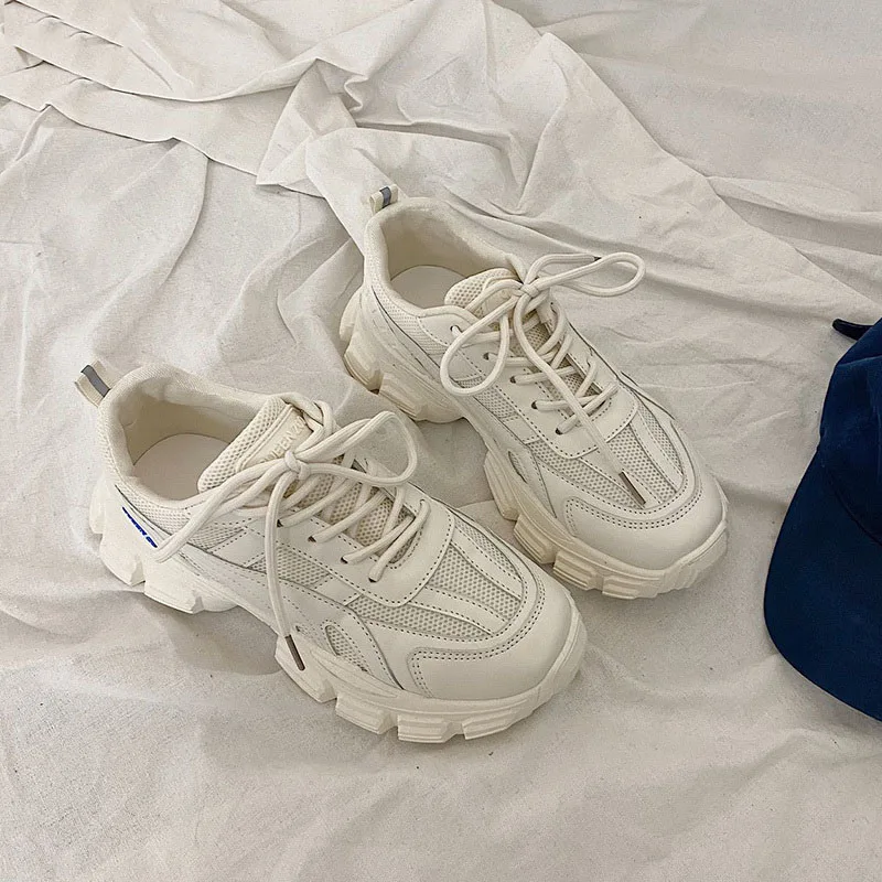 

New chunky sneakers Breathable mesh Vulcanized Shoes Lace Up Women's casual shoes White Non Slip Walking Shoes chaussure femme