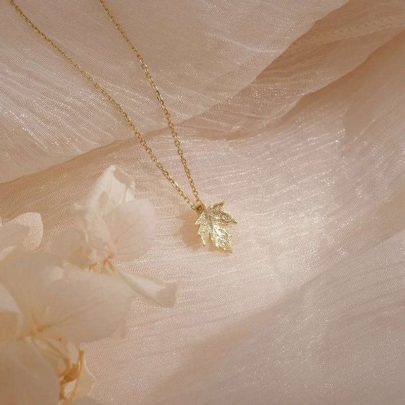 

Ожерелье кленовый лист Женская фотосеребряная подвеска-цепочка в Корейском стиле