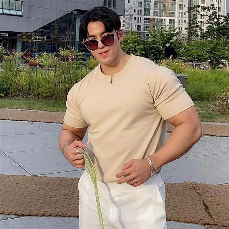 

Summer the gym v-neck cotton short sleeve T-shirt fitness strong and handsome male clothing brand tee shirt fashion coat