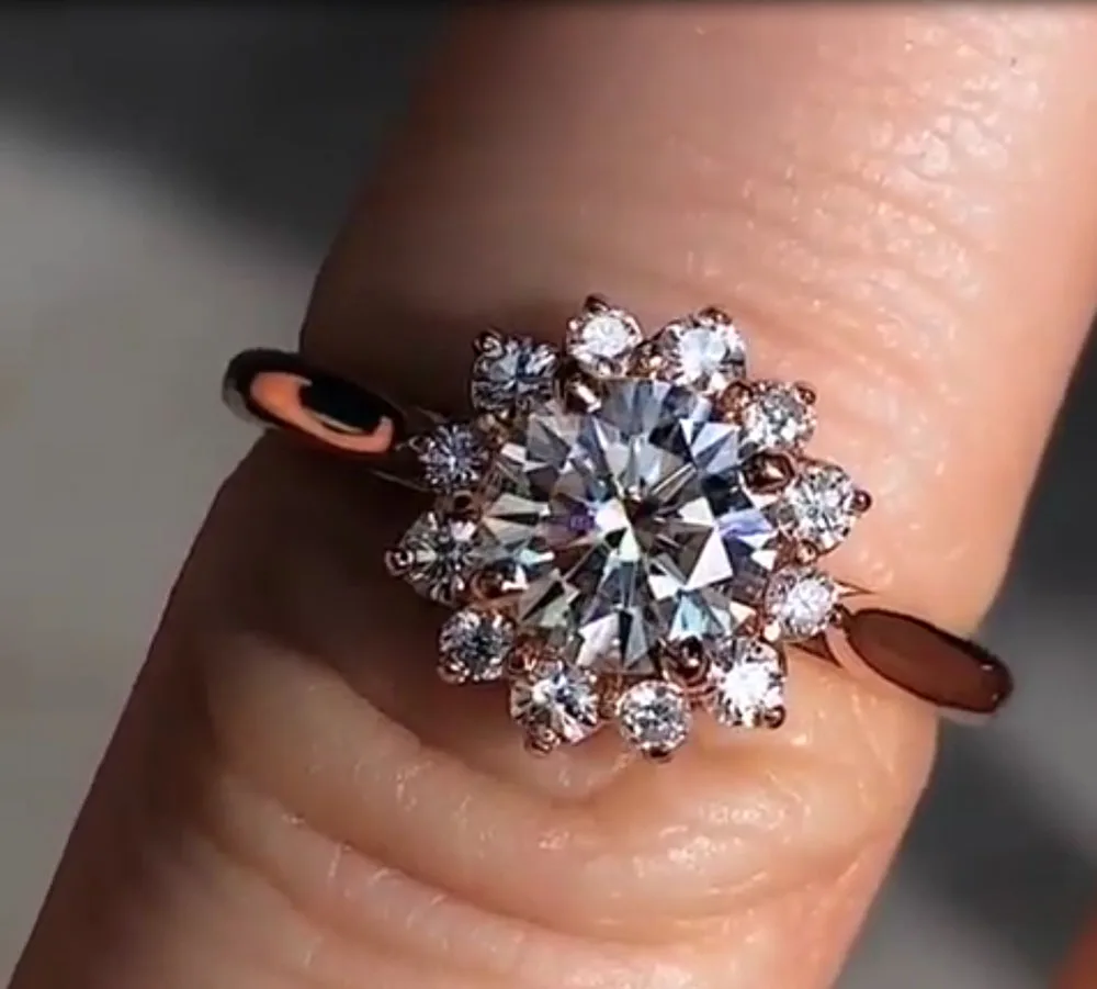 Custom Solid 14K Rose Gold Women Wedding Party Anniversary Engagement Ring 1 2 3 4 5 Ct Round Moissanite Diamond Flower