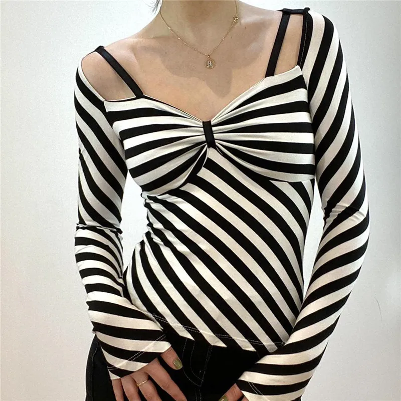 

Женская футболка с длинным рукавом, футболка в полоску с квадратным вырезом и лямкой через шею, в европейском и американском стиле, новинка ...