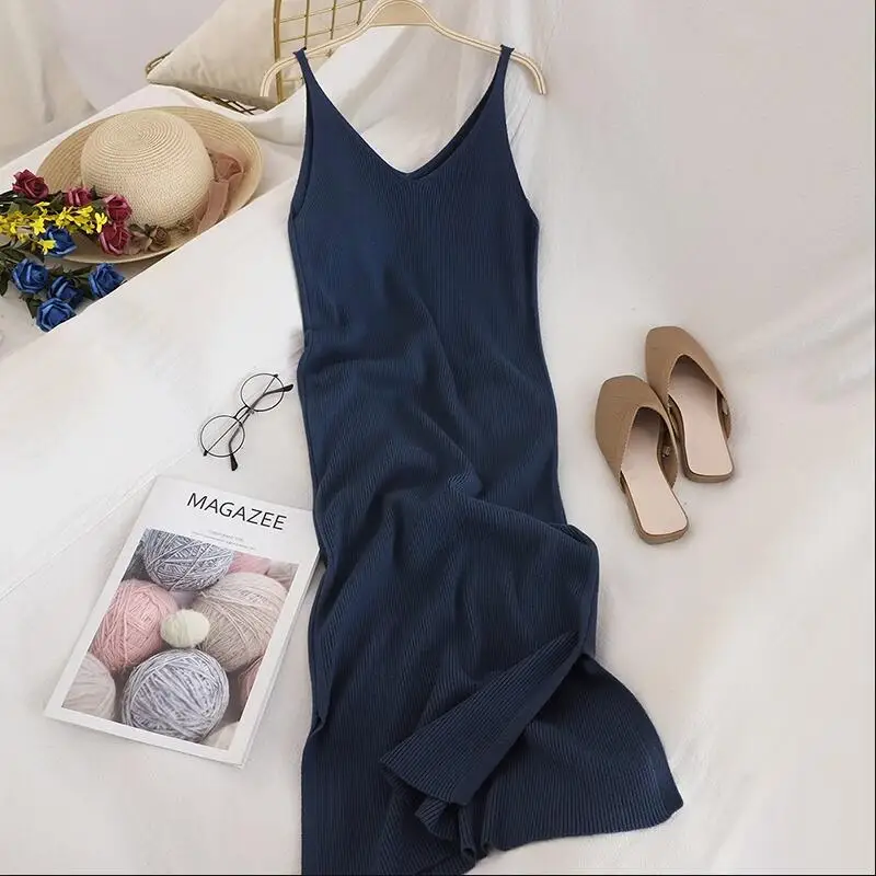 Женское длинное платье в винтажном стиле