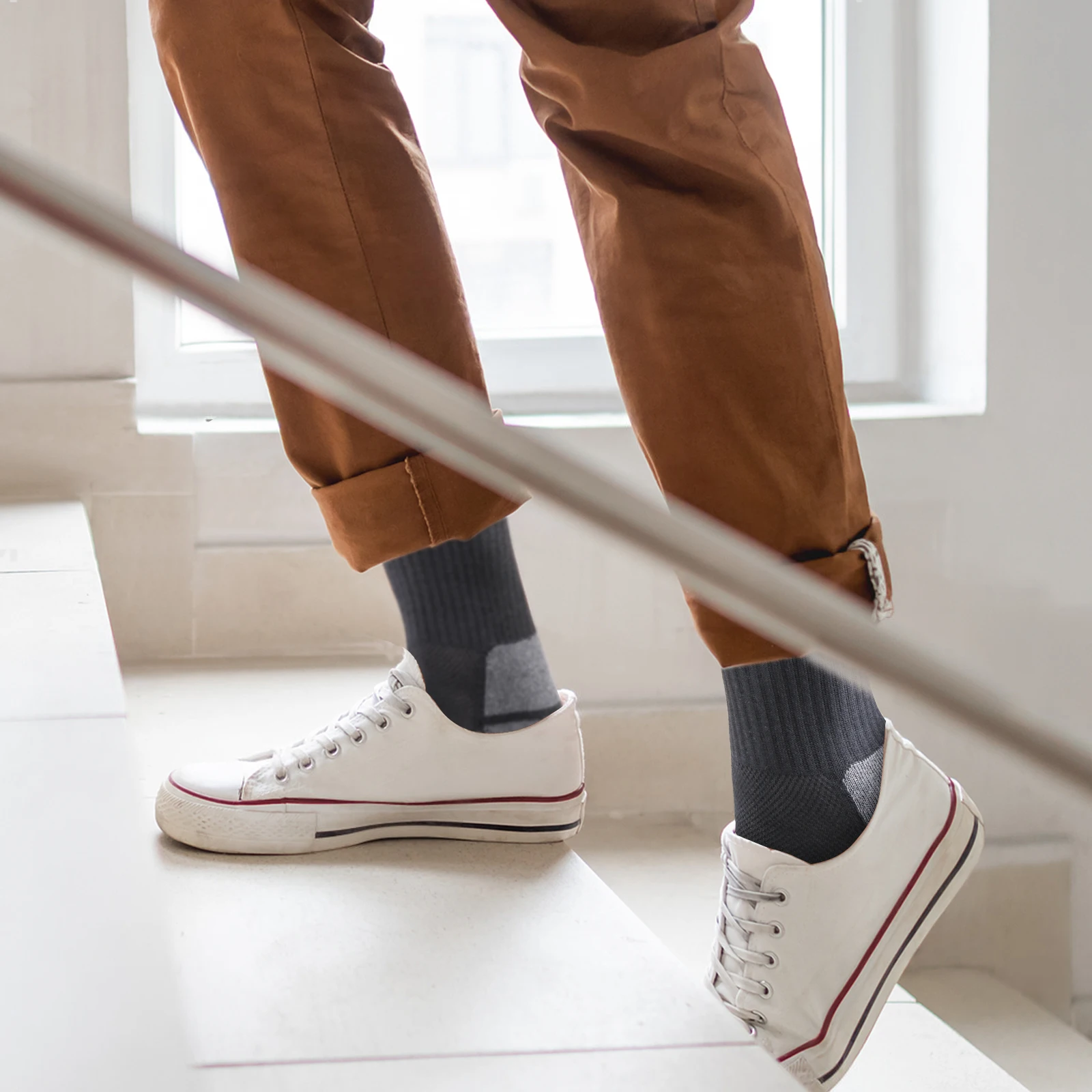 YUEDGE мужские носки для экипажа повседневные влагоотводящие мягкие спортивные