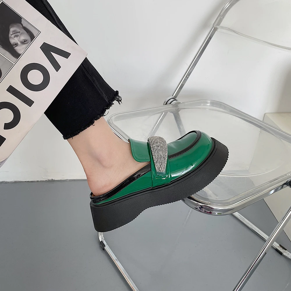 

Shoes Woman 2022 Slippers Casual Pantofle Platform Loafers Med Cover Toe Glitter Slides Luxury New Summer Soft Flat Jelly Fashio