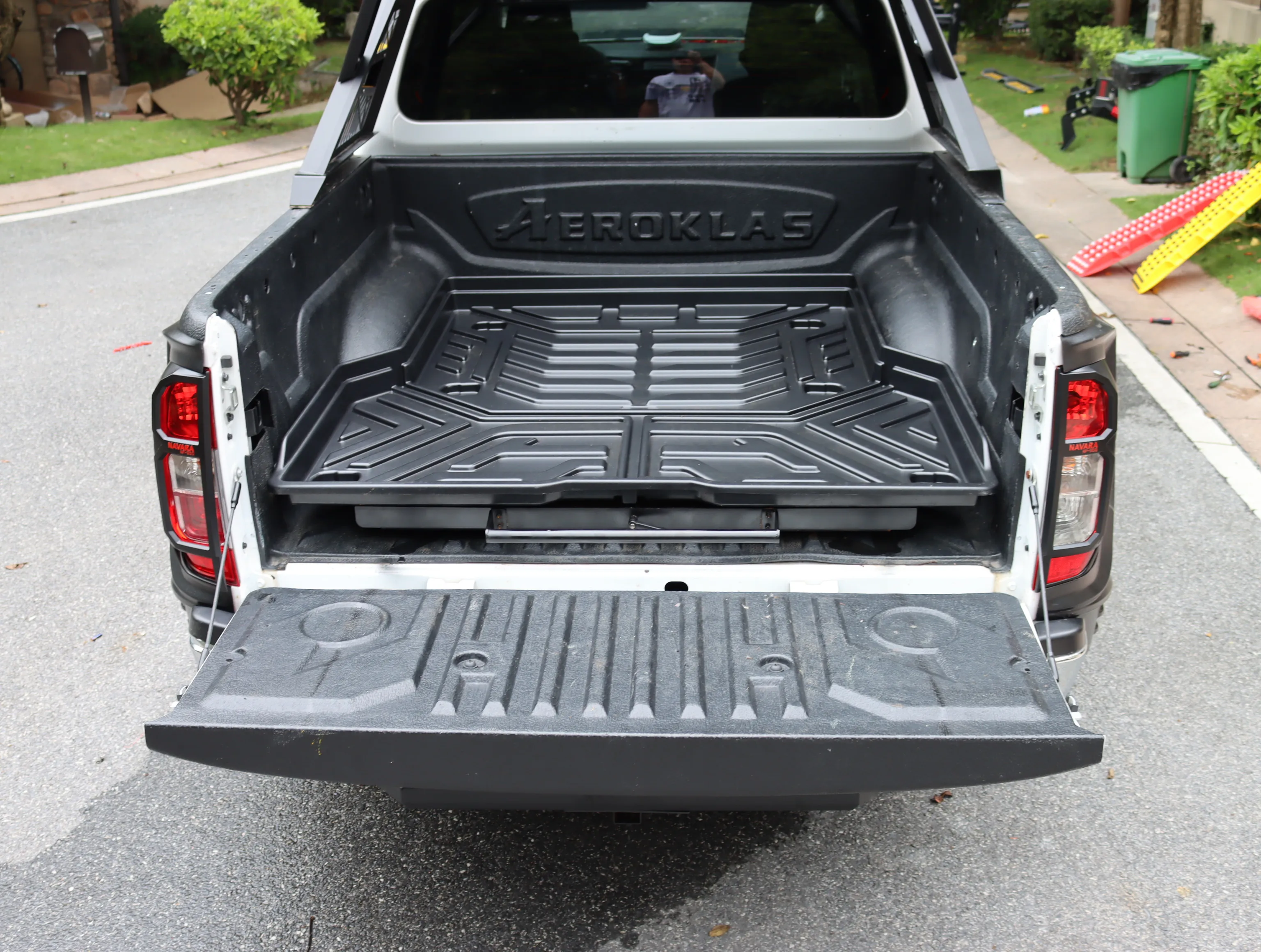 Новый дизайн автомобильные аксессуары подъемник для NAVARA np300 2012 ~ on