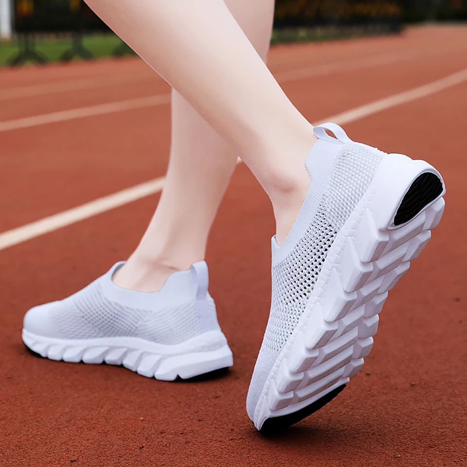 Loekeah Women Jogging Shoes Mesh Breathable Casual Female Shoes Slip-on Summer Running Shoes Flat Light Outdoor Sport Footwear