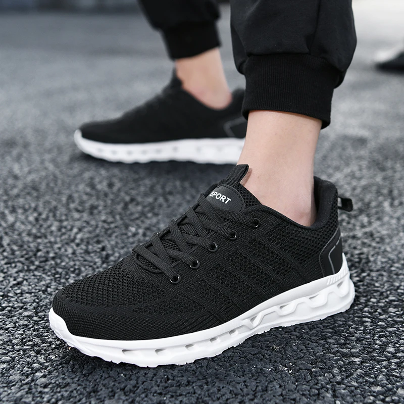 Nice New Mesh Women Sneakers Breathable Flat Shoes Women Lightweight Sports Shoes Non-slip Running Footwear  Casual
