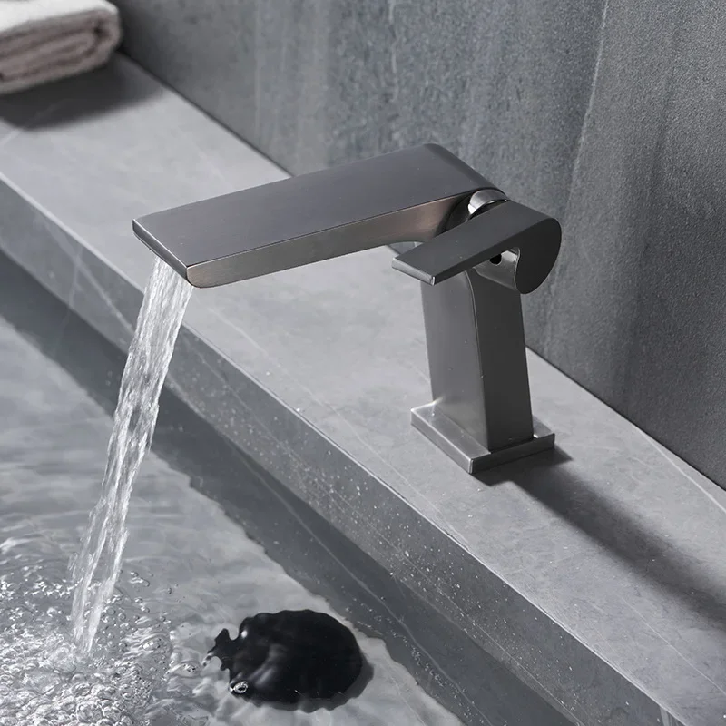

Copper Gun Gray Piano Switch Button Faucet Black Chrome Hot and Cold Basin Faucet Golden Bathroom Faucet