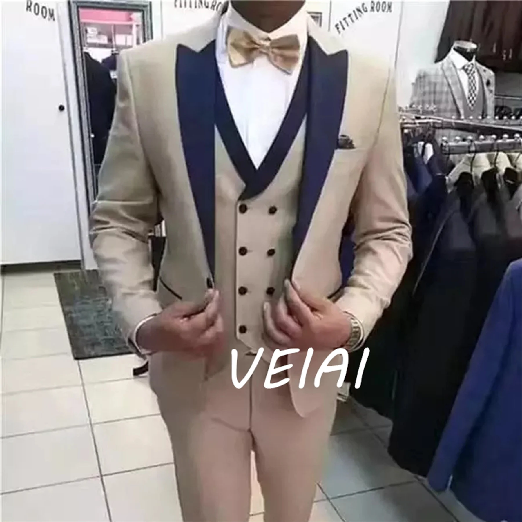 

Beige Slim Fit Wedding Tuxedo for Groom 3 Piece Casual Man Suits Peaked Lapel Custom Waistcoat with Pants Male Fashion Costume