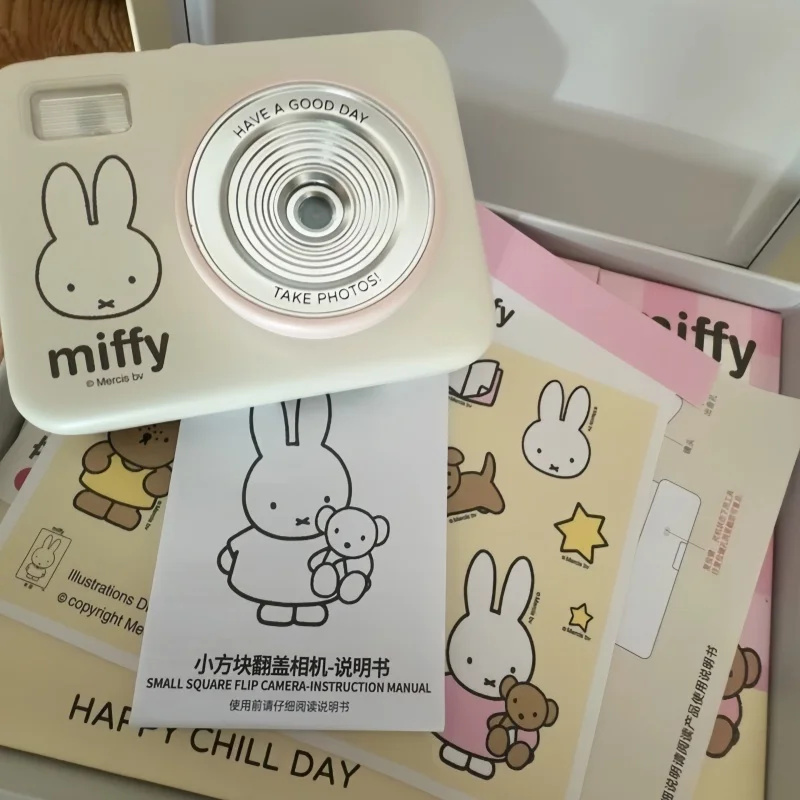 В наличии: Оригинальная складная CCD-камера серии Miffy, лимитированная серия к 70-летию, милый мультяшный декоративный элемент, подарок. (art.: 3920daf1c3536) - 3920daf1c3536