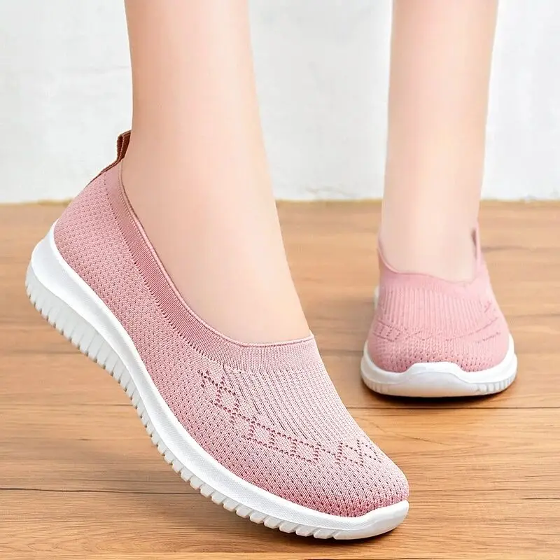

Women Casual Shoes Light Sneakers Breathable Mesh Summer Knitted Vulcanized Shoes Outdoor Slip-On Sock Shoes Plus Size Tennis