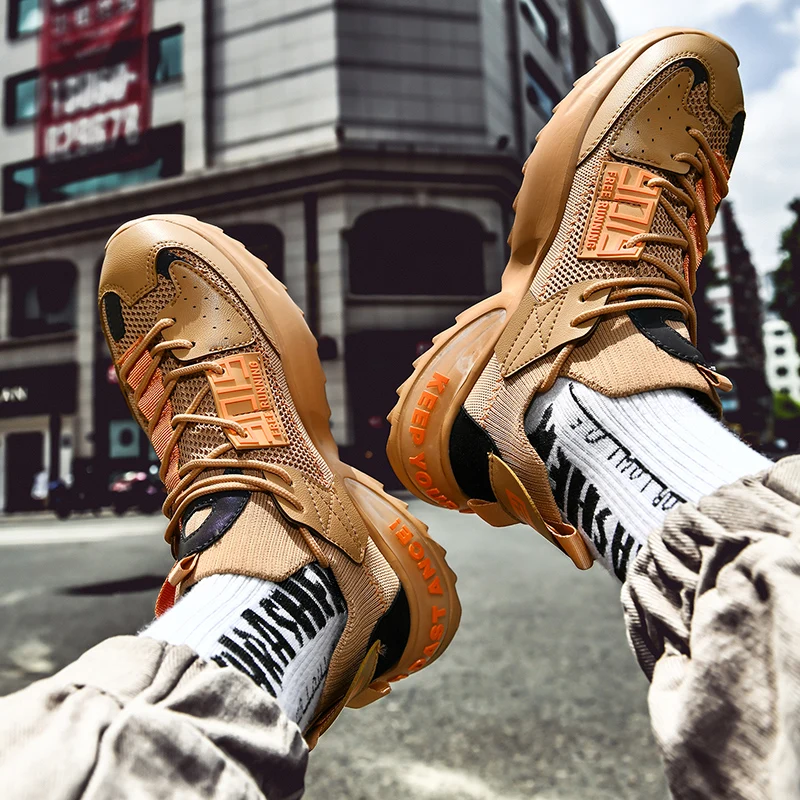 New Fashion Men Reflective Running Shoes Cushioning Trainers Sports Shoe for Man Breathable Chunky Sneakers