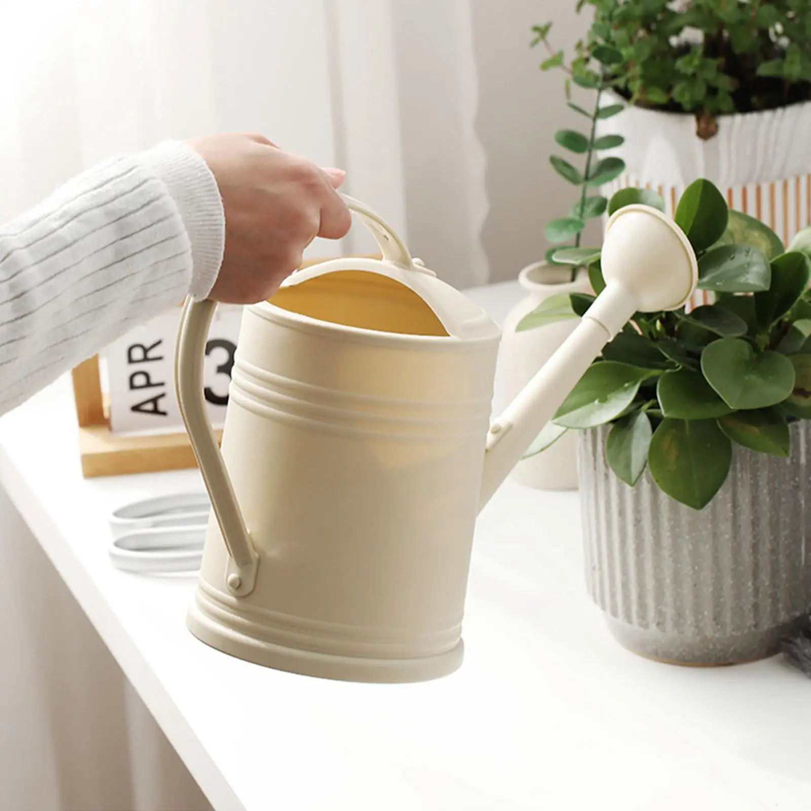 

Поливочная банка 2000 мл