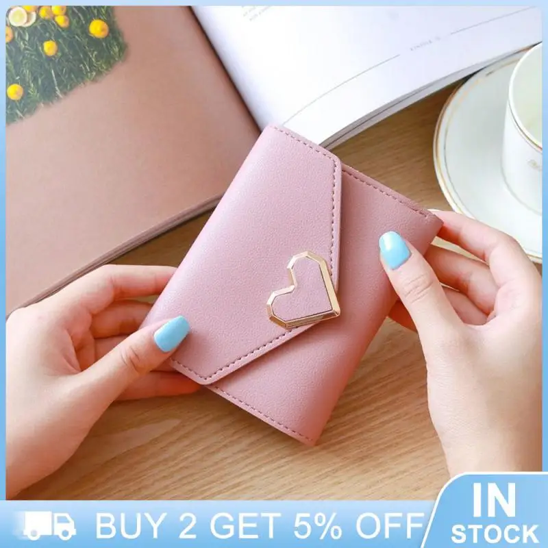 

Из искусственной кожи Многослойные карточки высокой емкости 11,5 см * 8,5 см * 2 см Love прочный и износостойкий дизайн кнопки