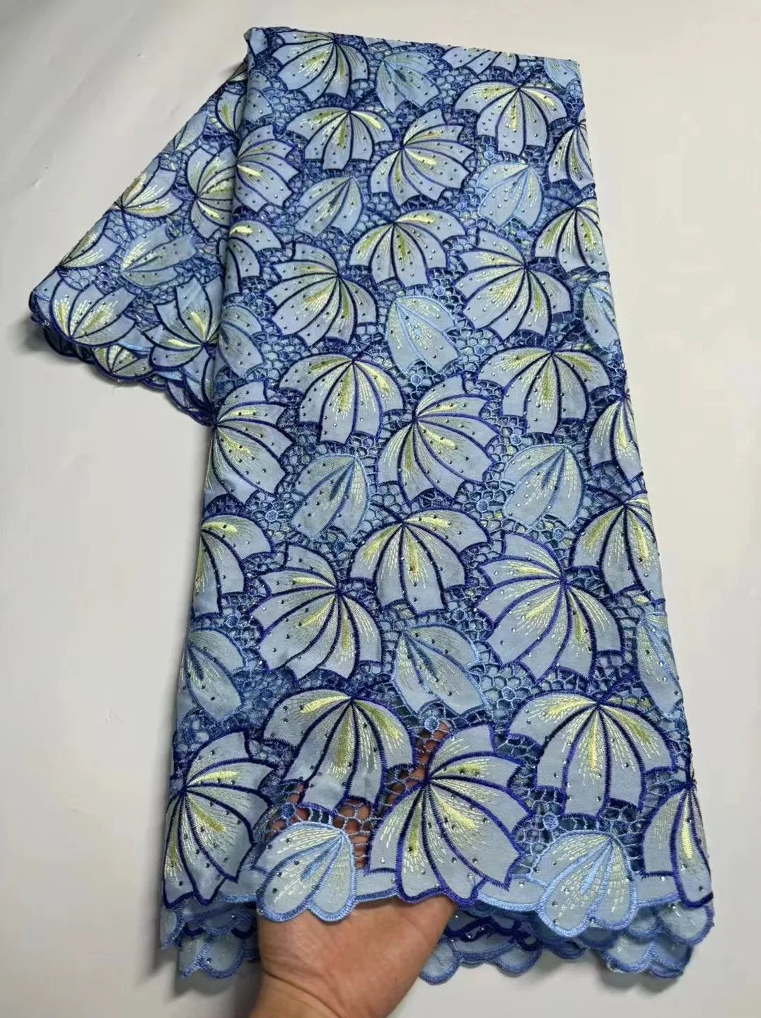 Африканская новая вышитая кружевная ткань хлопчатобумажная Водорастворимая