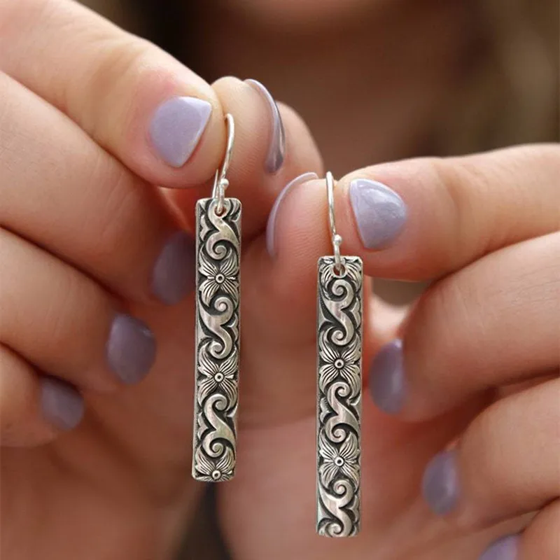 

Vintage Silver Color Rectangle Hook Earrings for Women Ethnic Metal Carving Geometric Pattern Handmade Dangle Earrings Jewelry