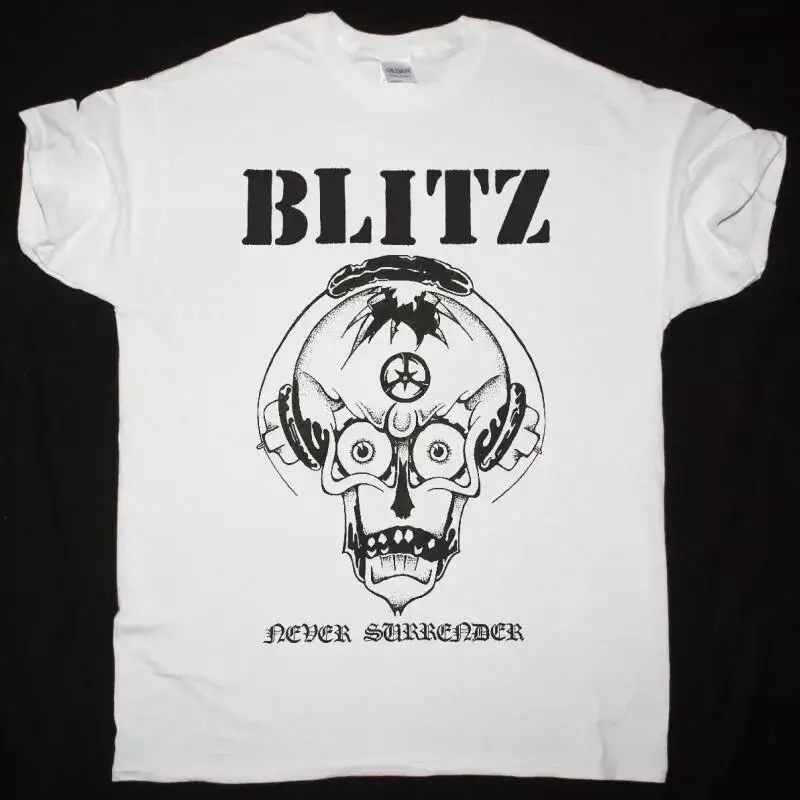 Фото НОВАЯ БЕЛАЯ ФУТБОЛКА BLITZ NEVER SURRENDER №1