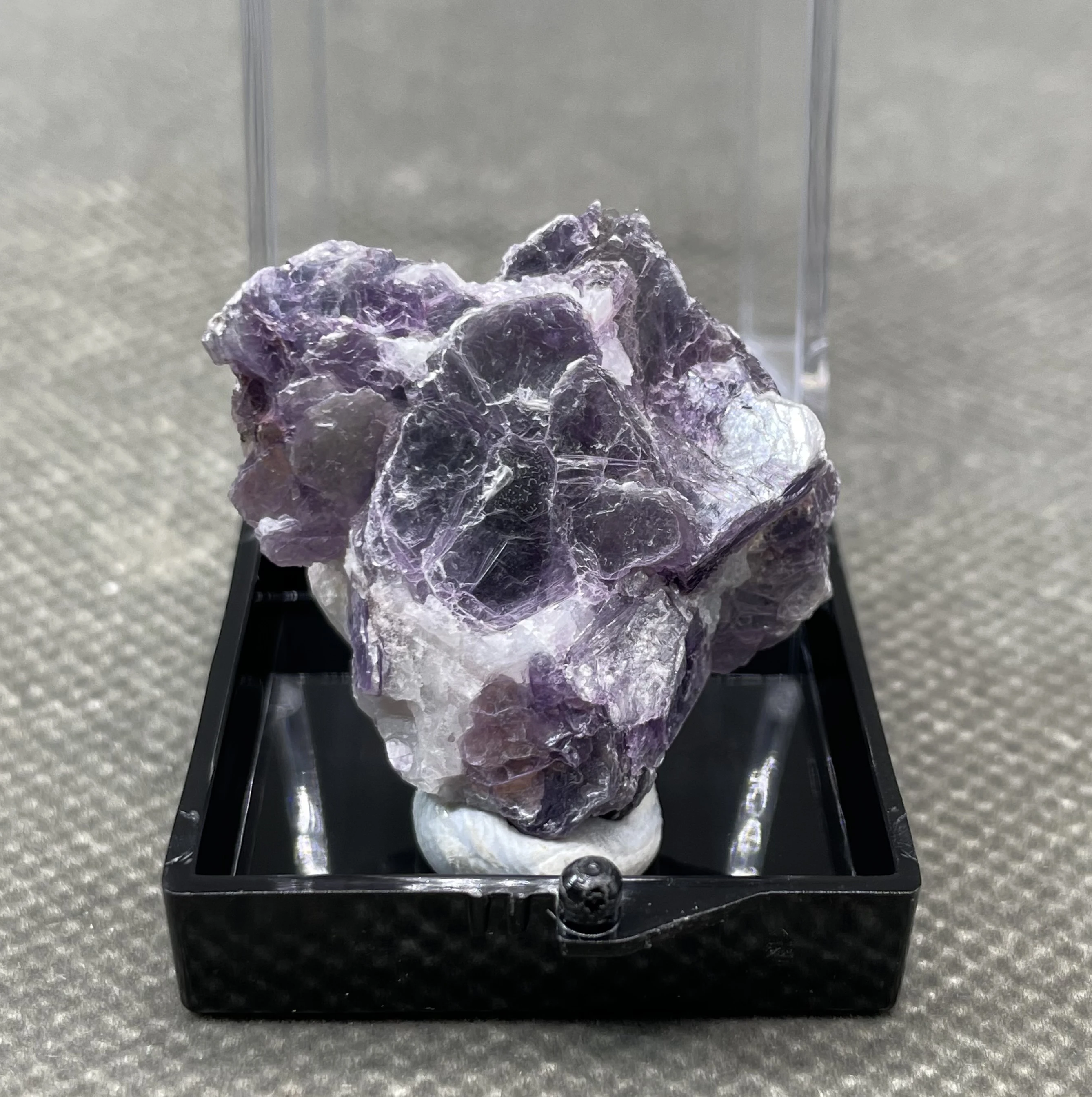 

Фиолетовые слюдяные образцы минералов QIANCHUAN