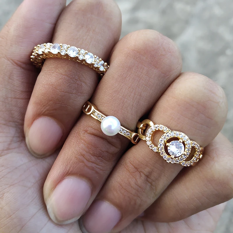 

New Elegant Imitation Pearl Rings Hollow Design Cubic Zirconia Ring For Women Party Anniversary Chic Jewelry Gifts