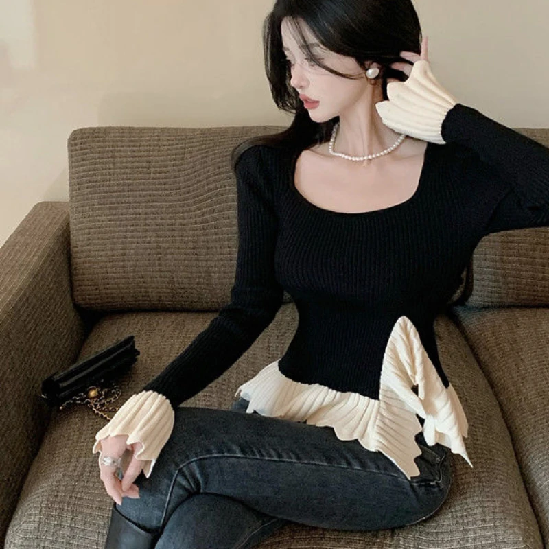 

Black Retro Square Neck Long Sleeved Knitting Base Coat for Women's Autumn and Winter Splicing Top
