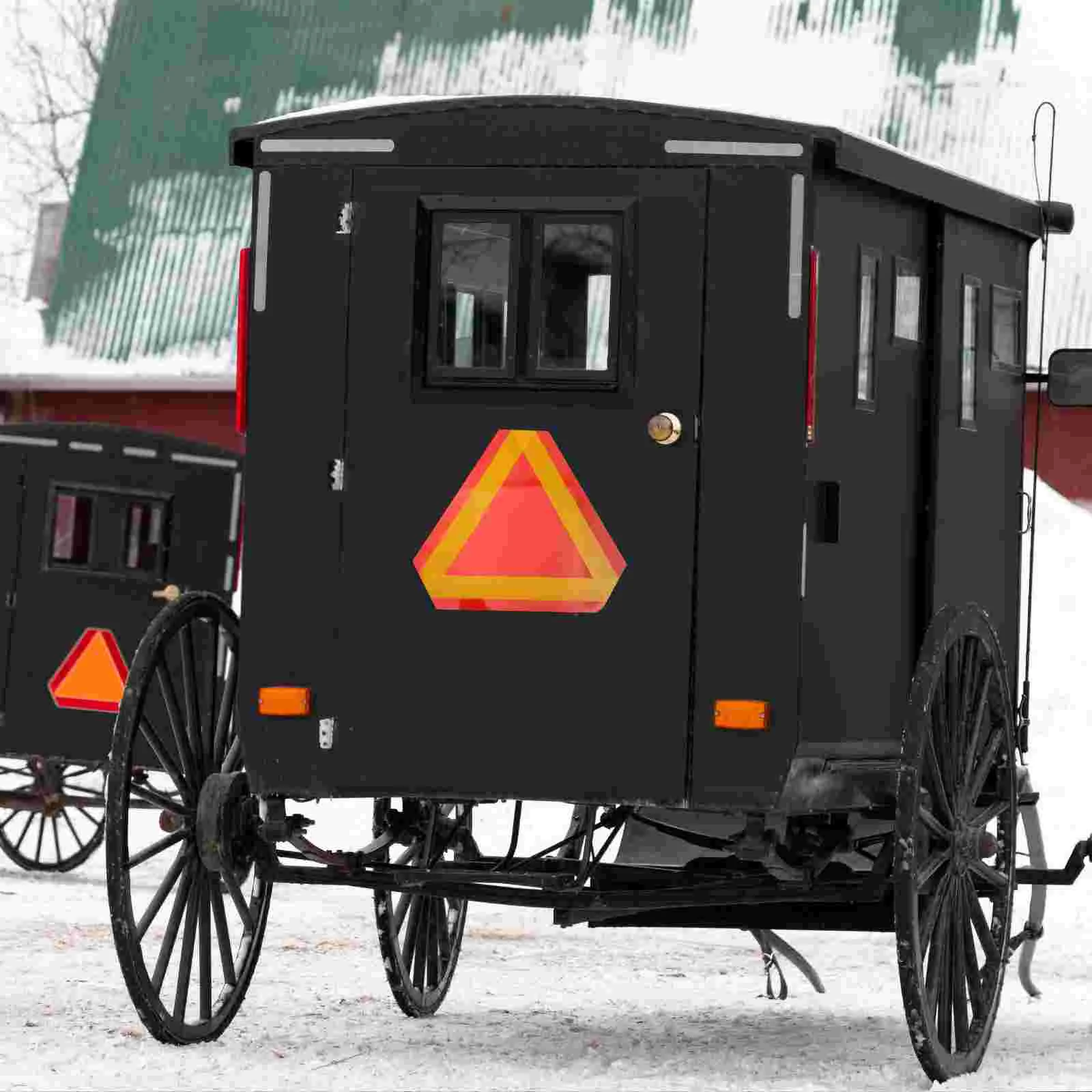 Рисунок 2 - треугольные отражатели для авт