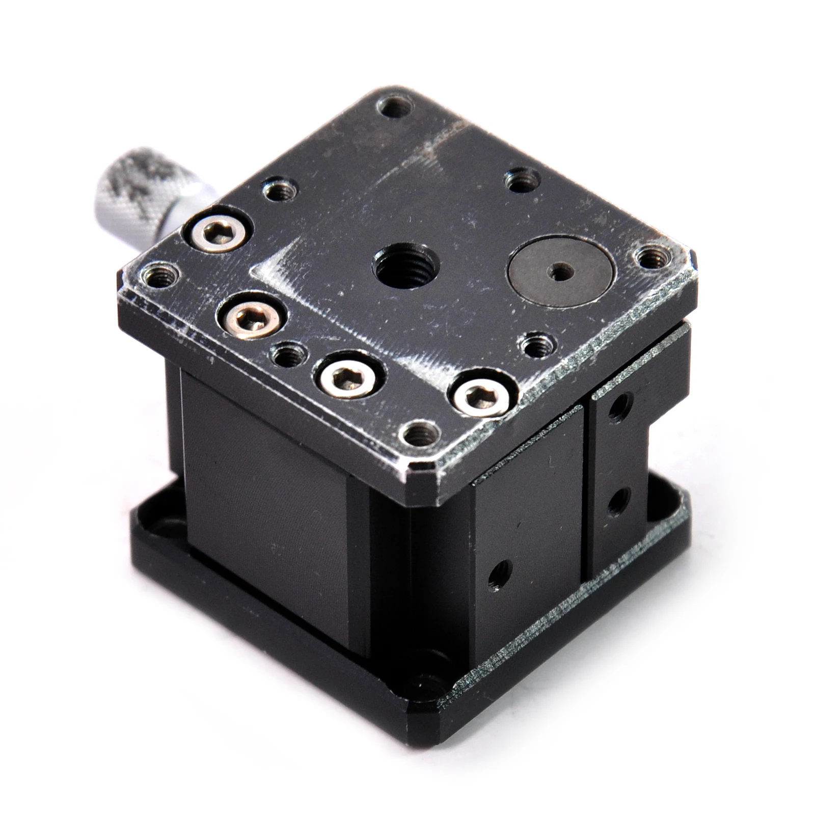 Рисунок 6 - Стол MMT Z-Axis 40