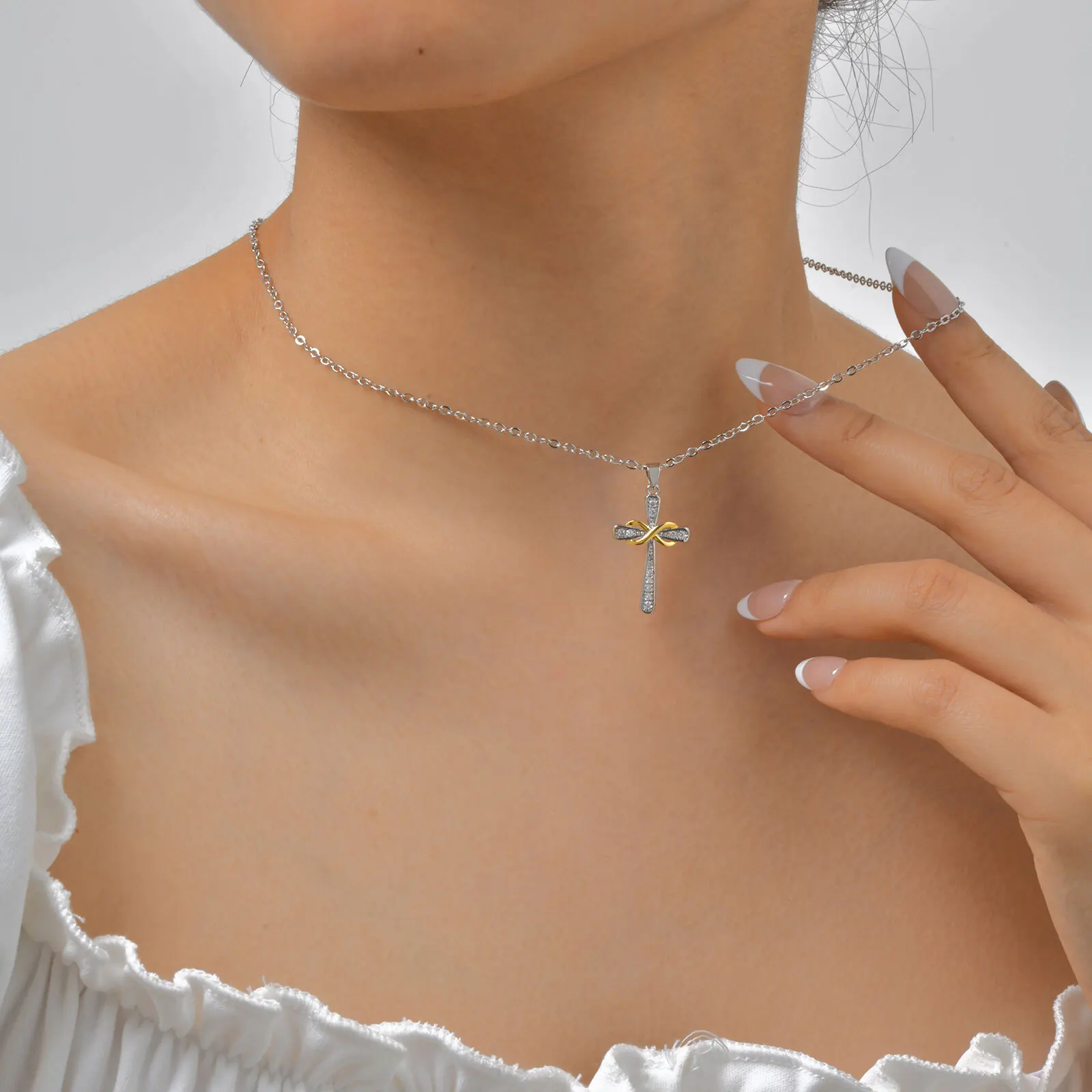 Фото Vnox Infinity Love крест кулон ожерелье для женщин роскошный дизайн циркон ожерелье для женщин мемориальные свадебные украшения женские №3