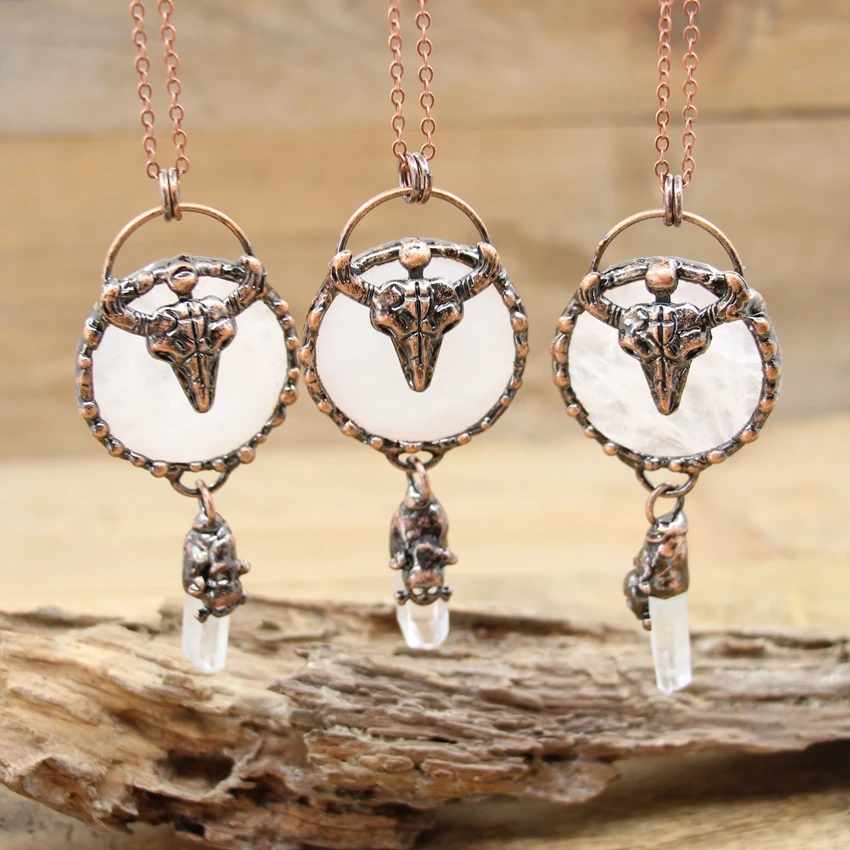 

Antique Copper Soldered Sheepshead White Quartz Pendants Healing Crystal Vintage Bronze Skull Necklaces Man Boho Jewelry,QC3234