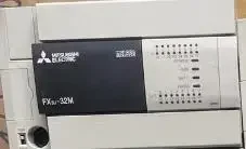 ПЛК FX3U-32MT/ES-A Разборка Используется