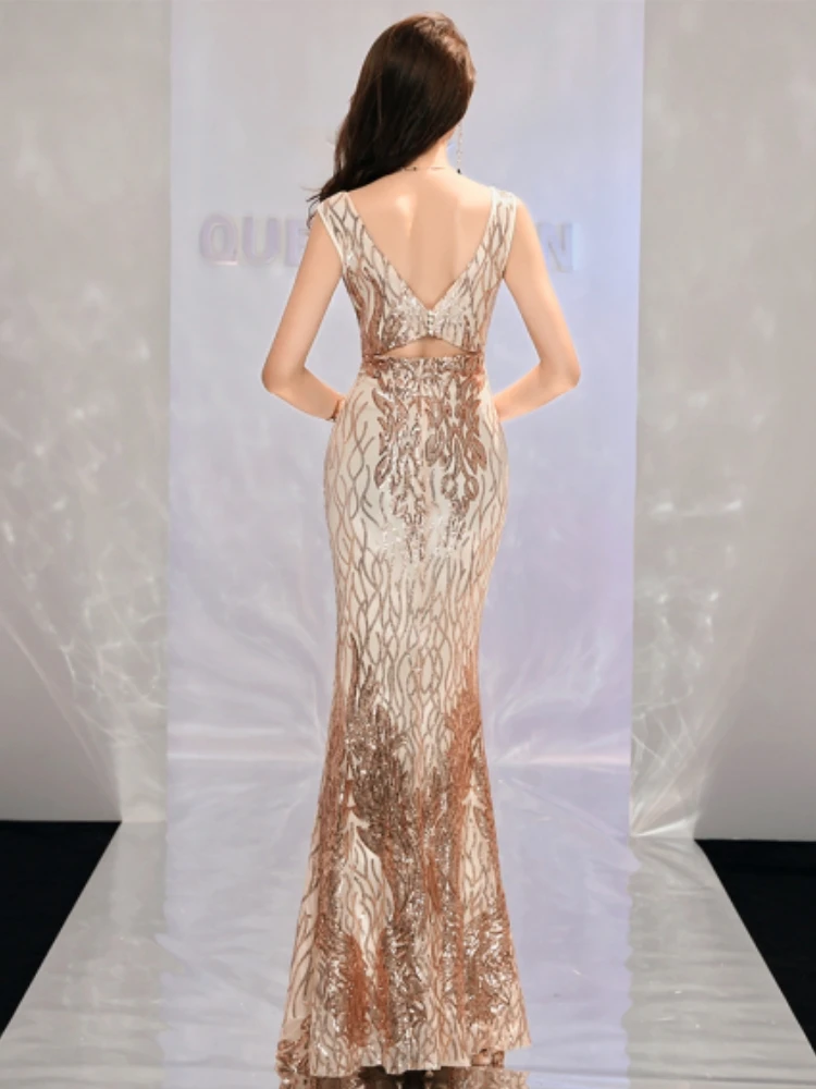 High End Sexy V-Neck Suspender Dress Long Dress Elegant Dinner Party Slim Annual Meeting Dress