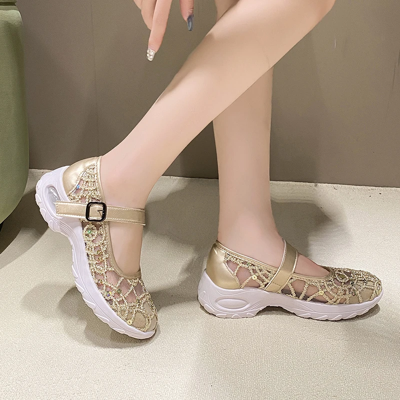 Женская обувь 2024 Высококачественная Вулканизированная с ремешком и пряжкой