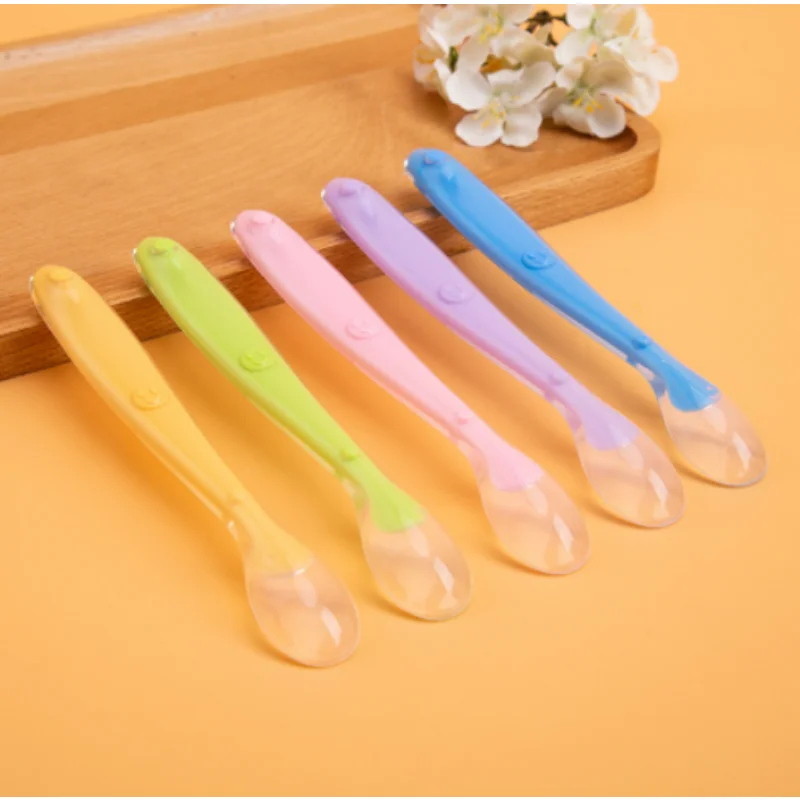 

Baby Soft Silicone Spoon with Storage Box Candy Color Temperature Sensing Spoon Children Food Feeding Dishes Feeder Appliance
