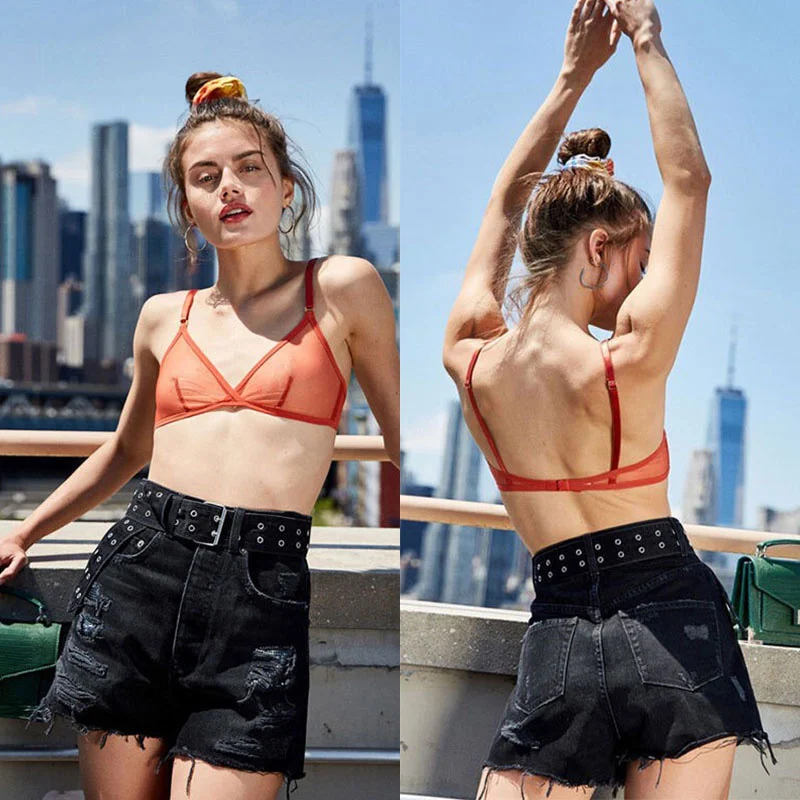 Рисунок 2 - Бриллиантовые джинсовые шорты интернет-знаменитости