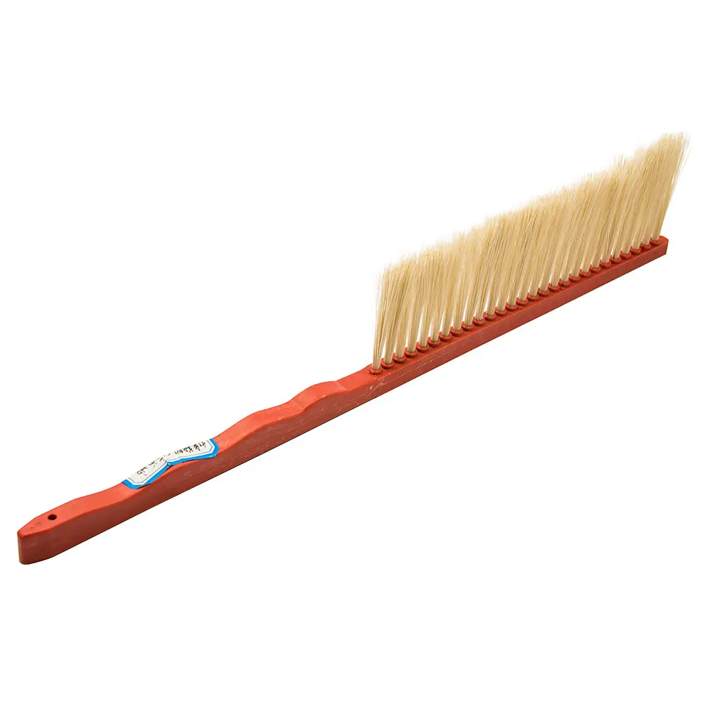 

2pc Red Plastic Bee Sweep Brush With Long Handle Single Horse Bees Brushes Tools Soft Hair Equipment Sweeps Row For Beekeeping