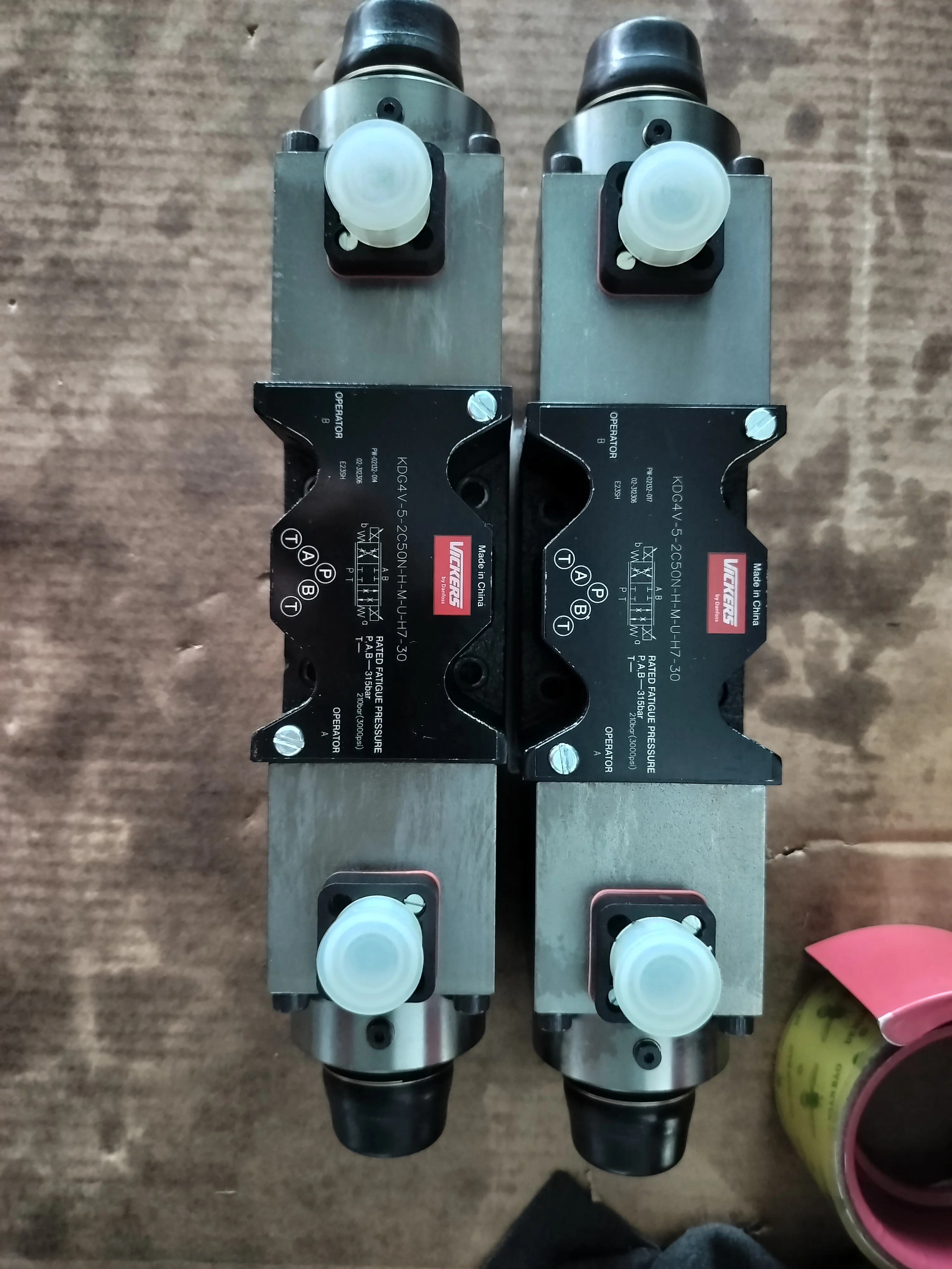 Фотомагнитный регулирующий гидравлический клапан KDG4V KTG4V KFDG KBFDG4V