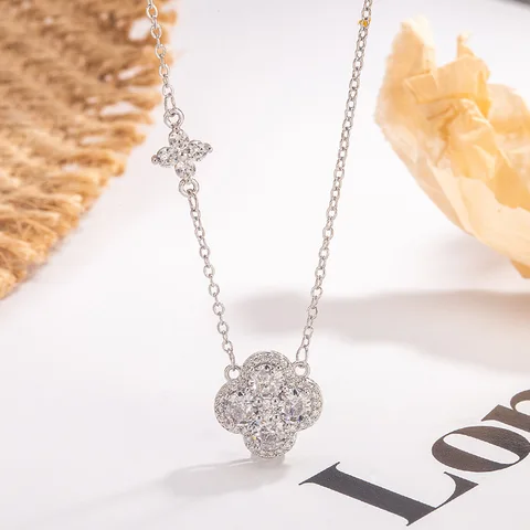 Ожерелье из серебра 925 Robbie