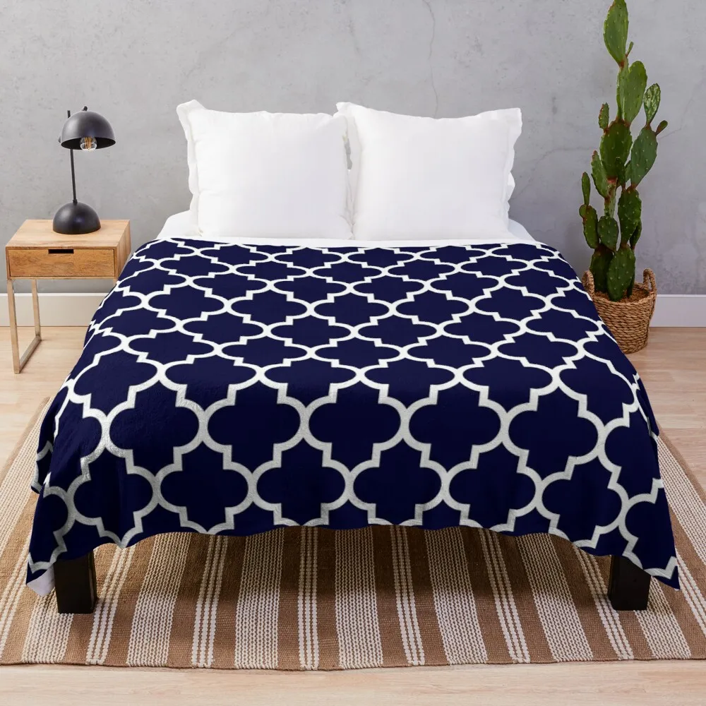 

Navy Blue Quatrefoil Pattern Throw Blanket Double blanket throw and blanket Large knit plaid fashion sofa blankets