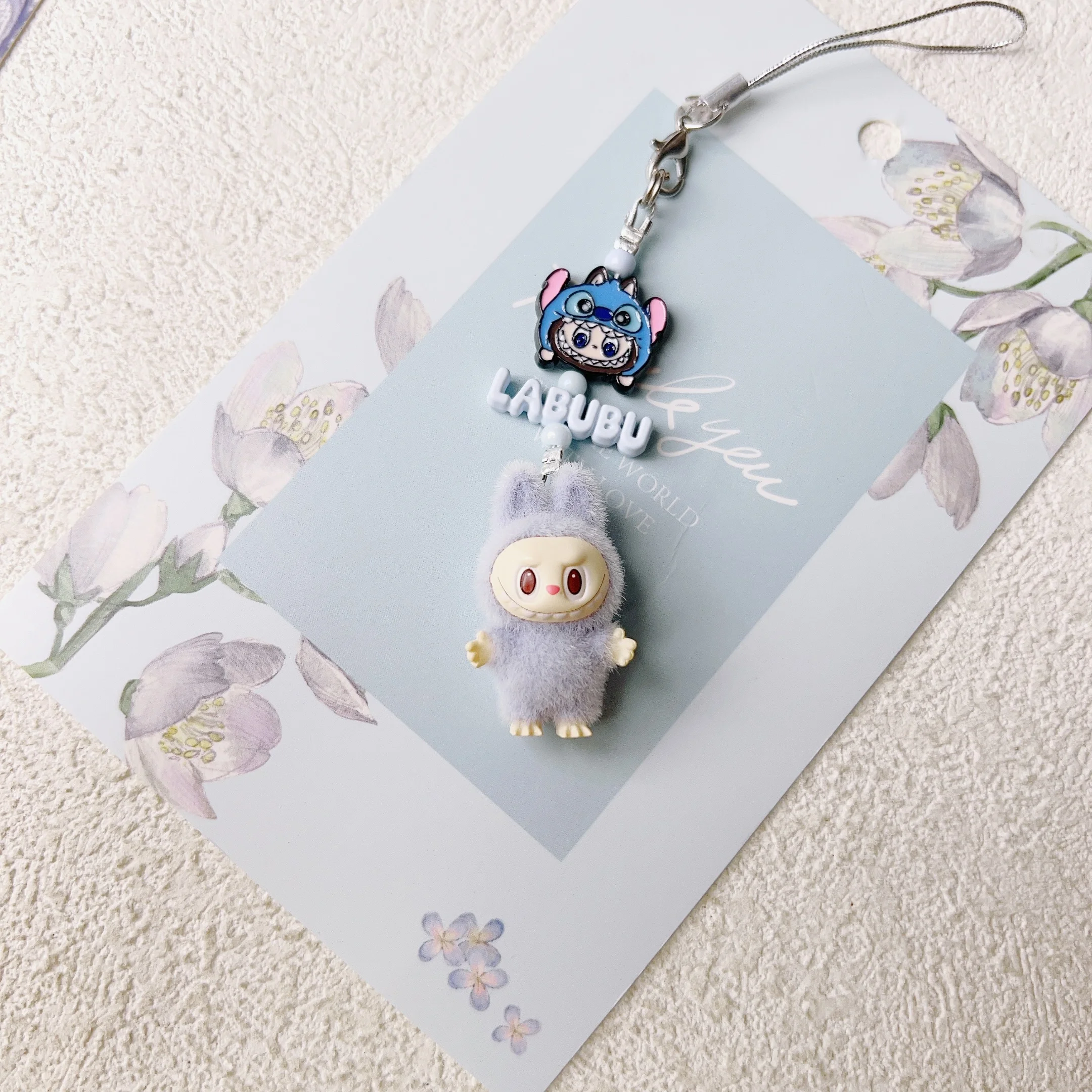 Labubu Стоячая и Сидячая Фигурка