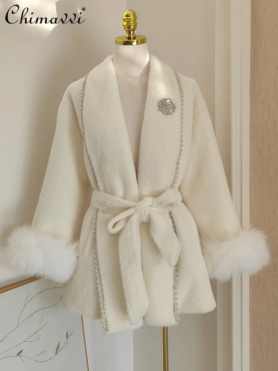 

Fashion Sable Fur Stitching Fox Fur Beads Rhinestones Coat Women Winter Clothes New Elegant Lace-up Bow Thickened Cape Jacket