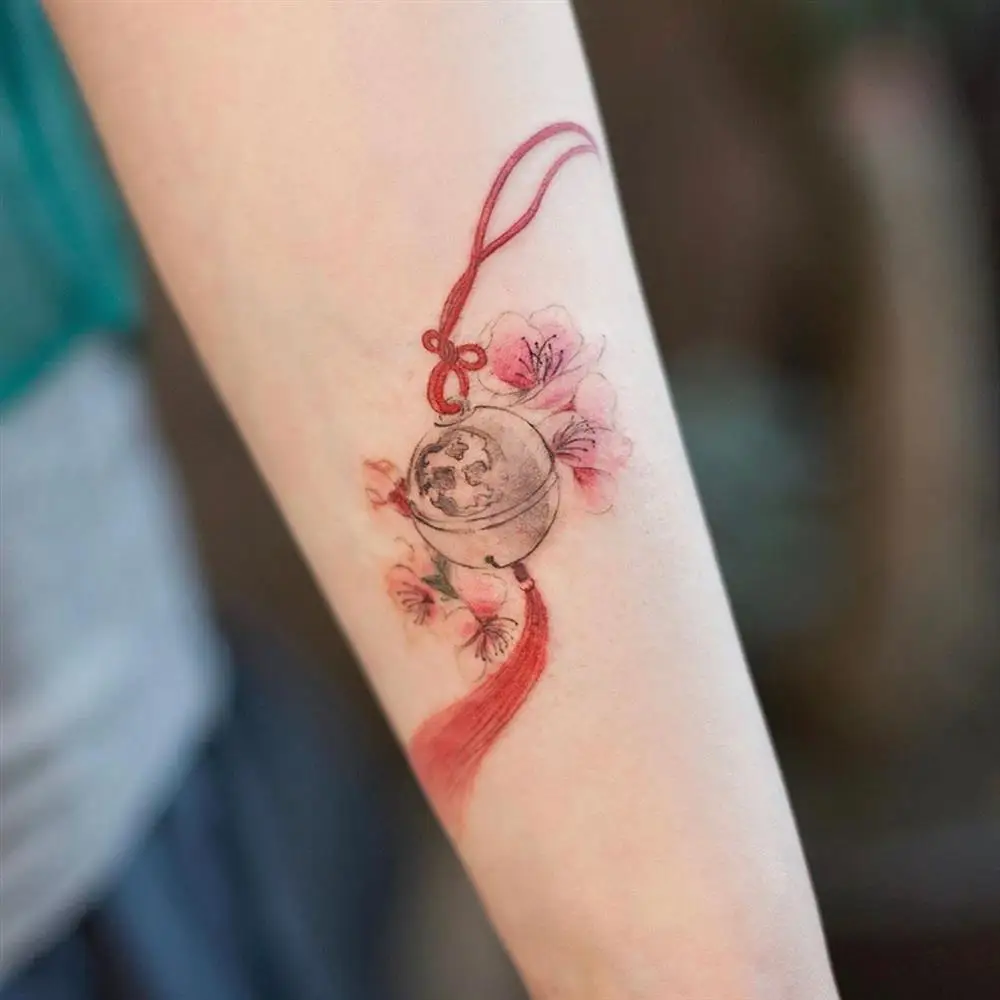 

Наклейки-татуировки с колокольчиками, Цветок сакуры, Временные татуировки, дешевые товары, татуировки, художественные, праздничные, милые татуировки, карнавальные водонепроницаемые наклейки